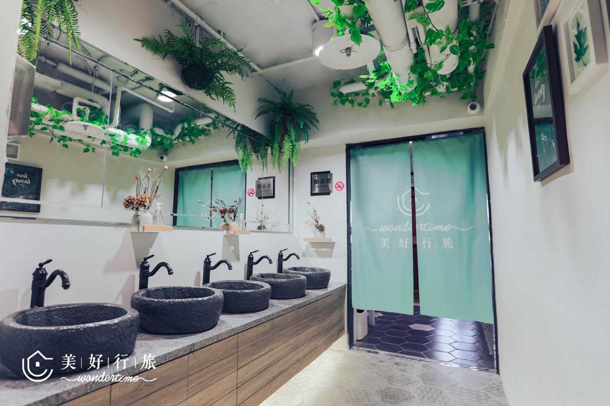 Wondertime2- Ladies' Inn 'Taipei Main Station Экстерьер фото